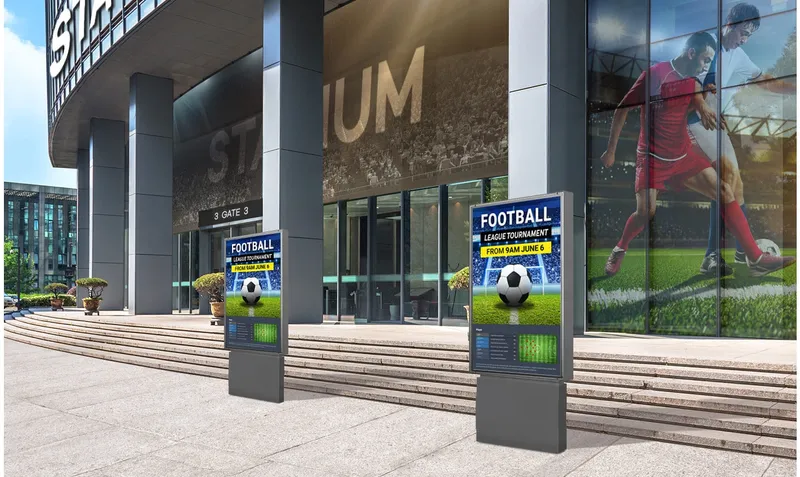 outdoor_digital_signage.webp