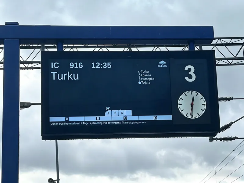 train5.webp