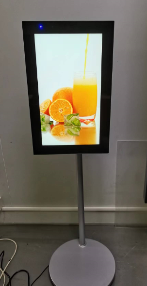 21.5 inch Outdoor Industrial LCD Display with 2000 nits Brightnesss