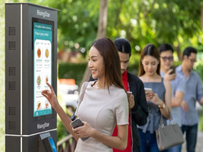 Engineering Sunlight Readable Displays to Prevent Sun Washout