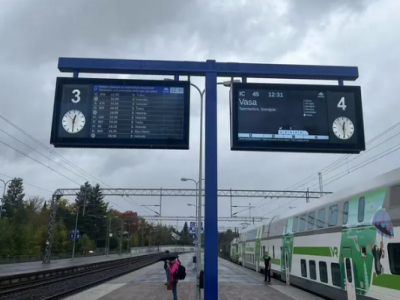 Passenger Information Displays for Transit Networks