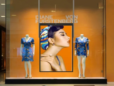 Window Facing Displays: Ultra-Bright Storefront Solutions