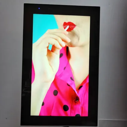 21.5 inch outdoor industrial lcd display with 2000 nits brightnesss