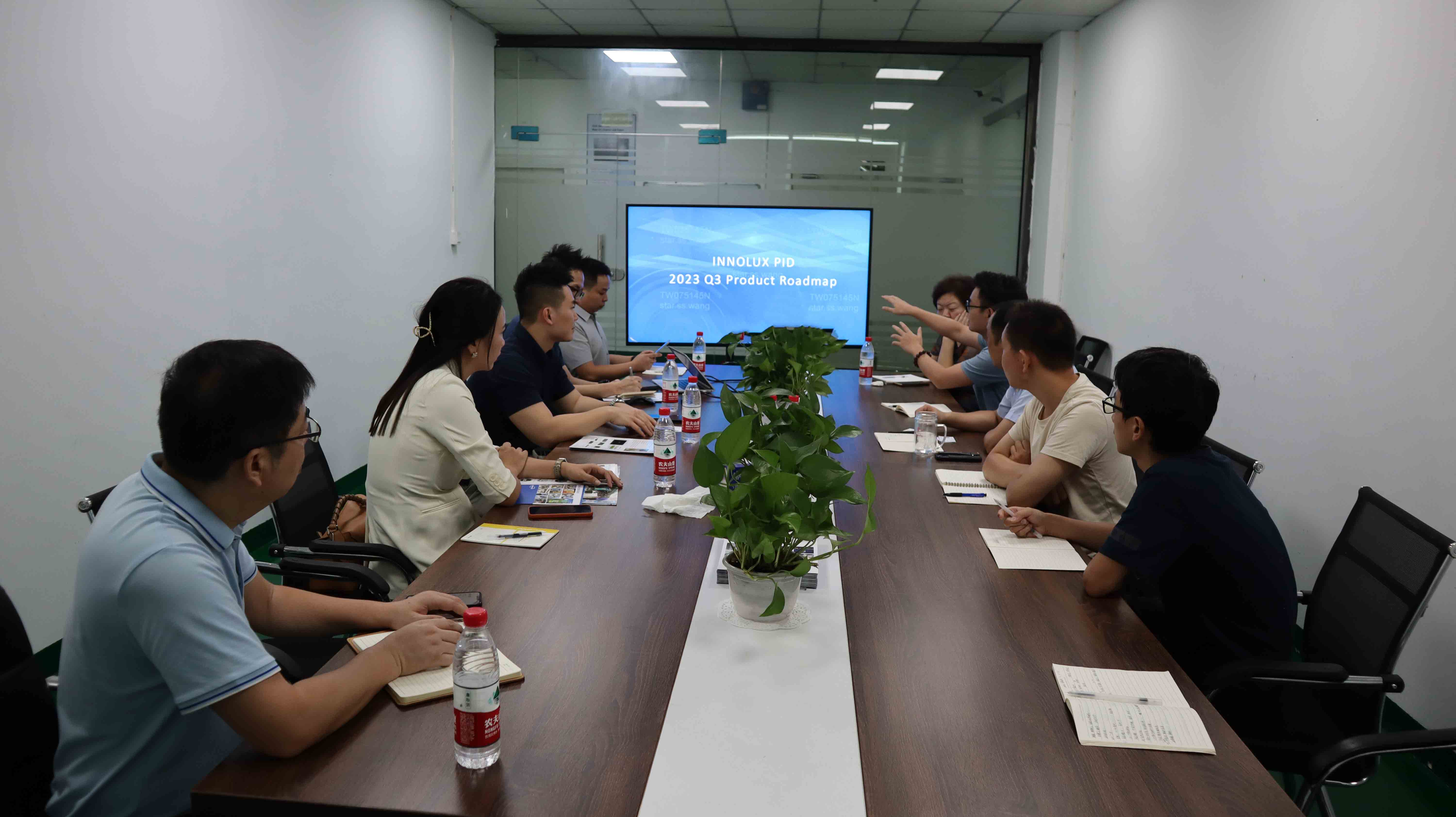 Warmly welcome the visit of Innolux - interactive sharing, win-win cooperation!